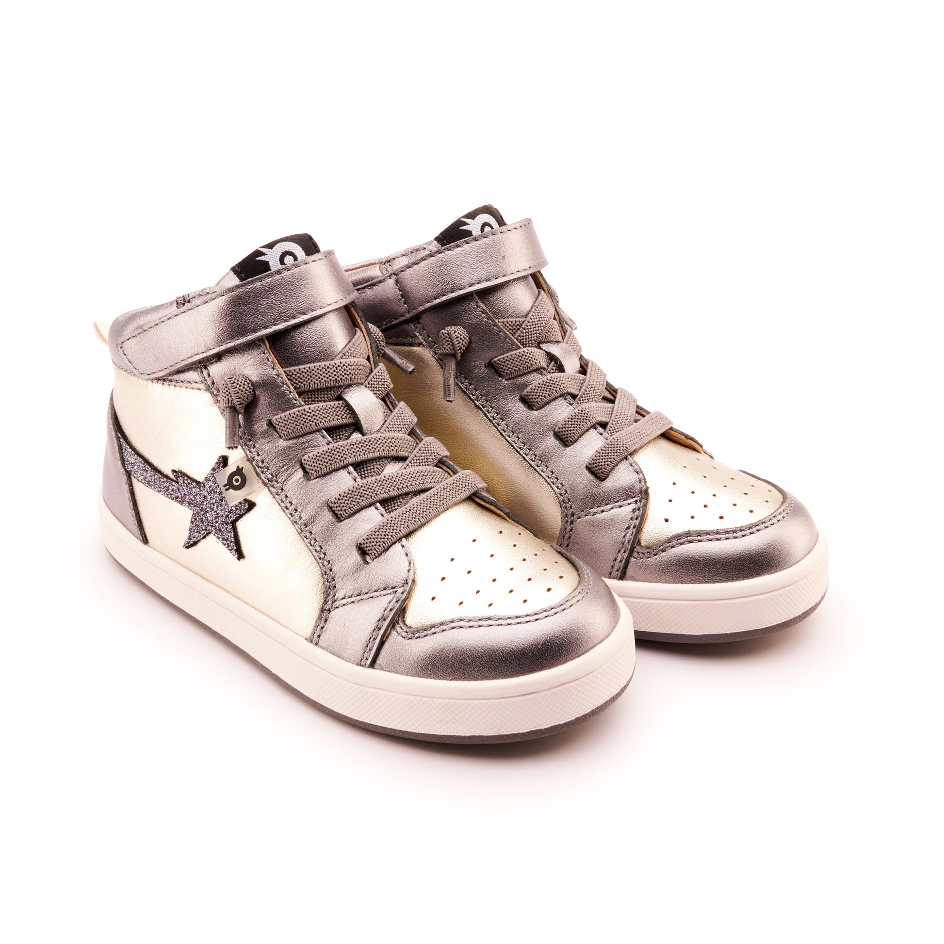 1007_Team-Star_TITANIUM_GLAM_GUNMETAL_RICH_SILVER_WHITE_GREY_SOLE