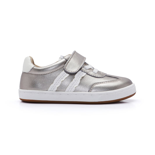 Old Soles 1077 Ruffle Queen kids leather shoe in Millet Gold with classic detail