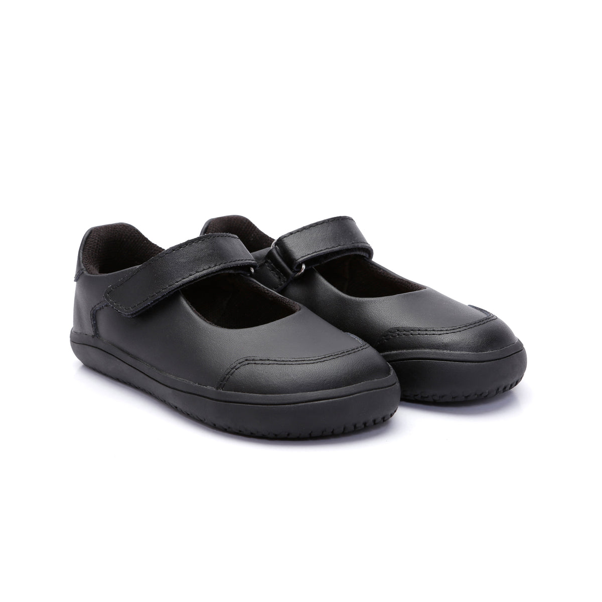 Old Soles 6505 Fit Jane kids leather shoe in Black with classic detail