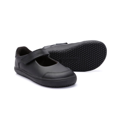Old Soles 6505 Fit Jane kids leather shoe in Black with classic detail