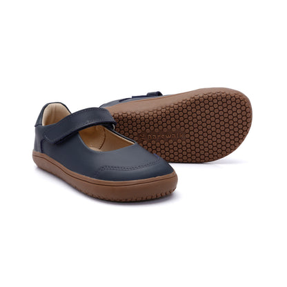 Old Soles 6505 Fit Jane kids leather shoe in Navy with classic detail