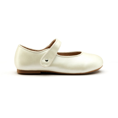 Old Soles 803 Lady Jane kids leather flat in Nacardo Blanco with classic detail