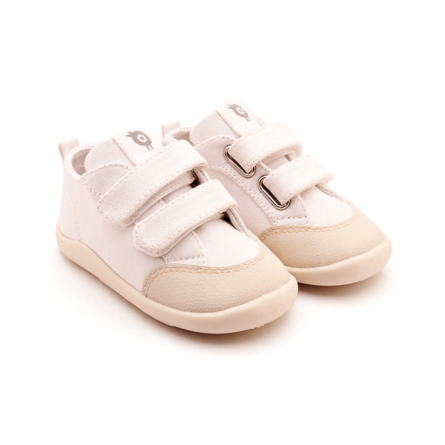 Old Soles 8058 Salty Ground kids leather shoe in White Canvas with rubber sole detail