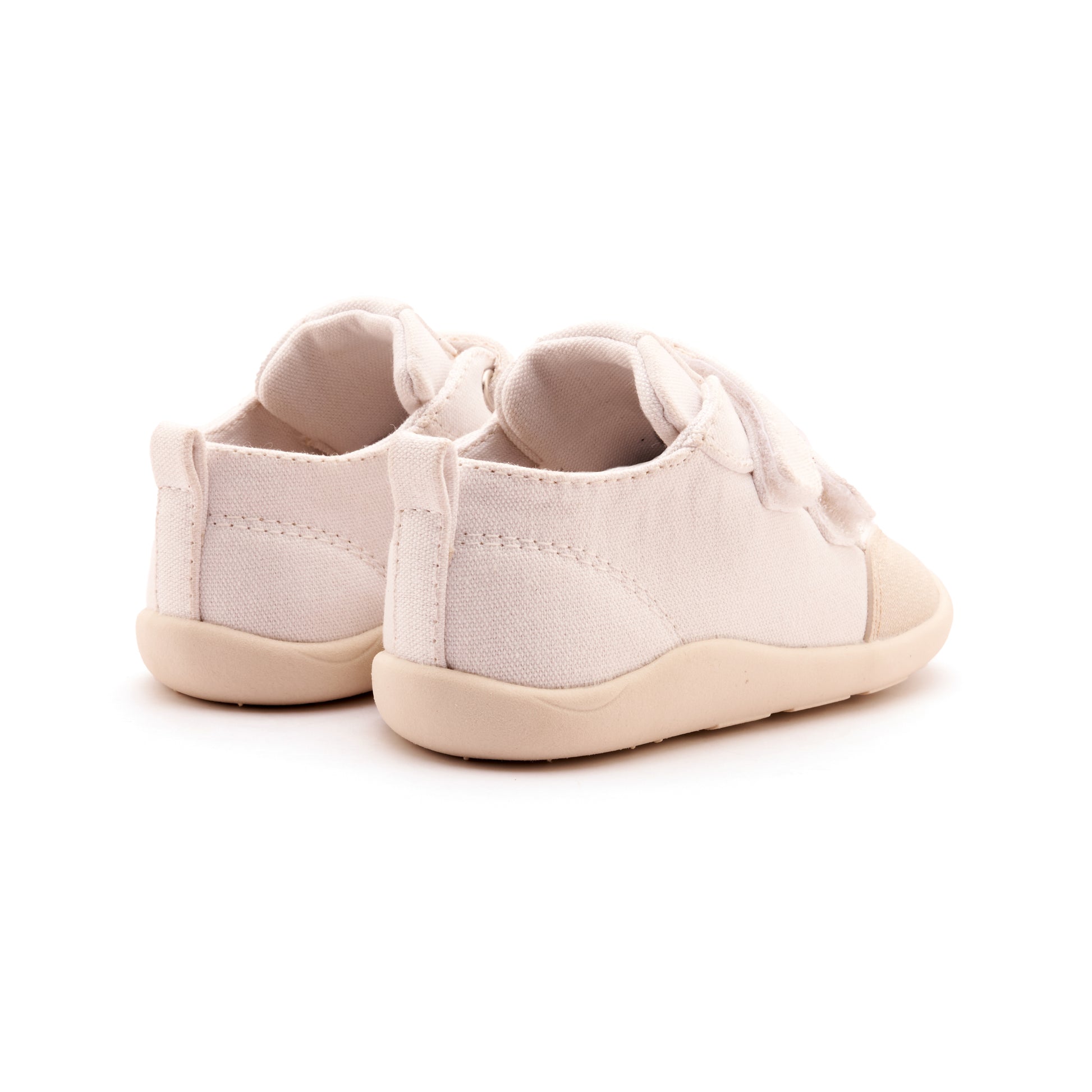 Old Soles 8058 Salty Ground kids leather shoe in White Canvas with rubber sole detail