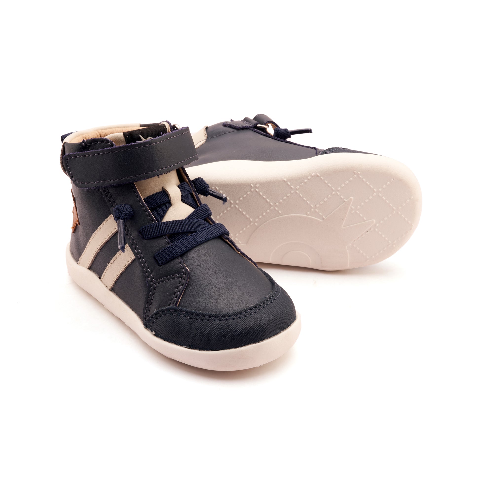 8068BossGround_NAVYTANSPORCO