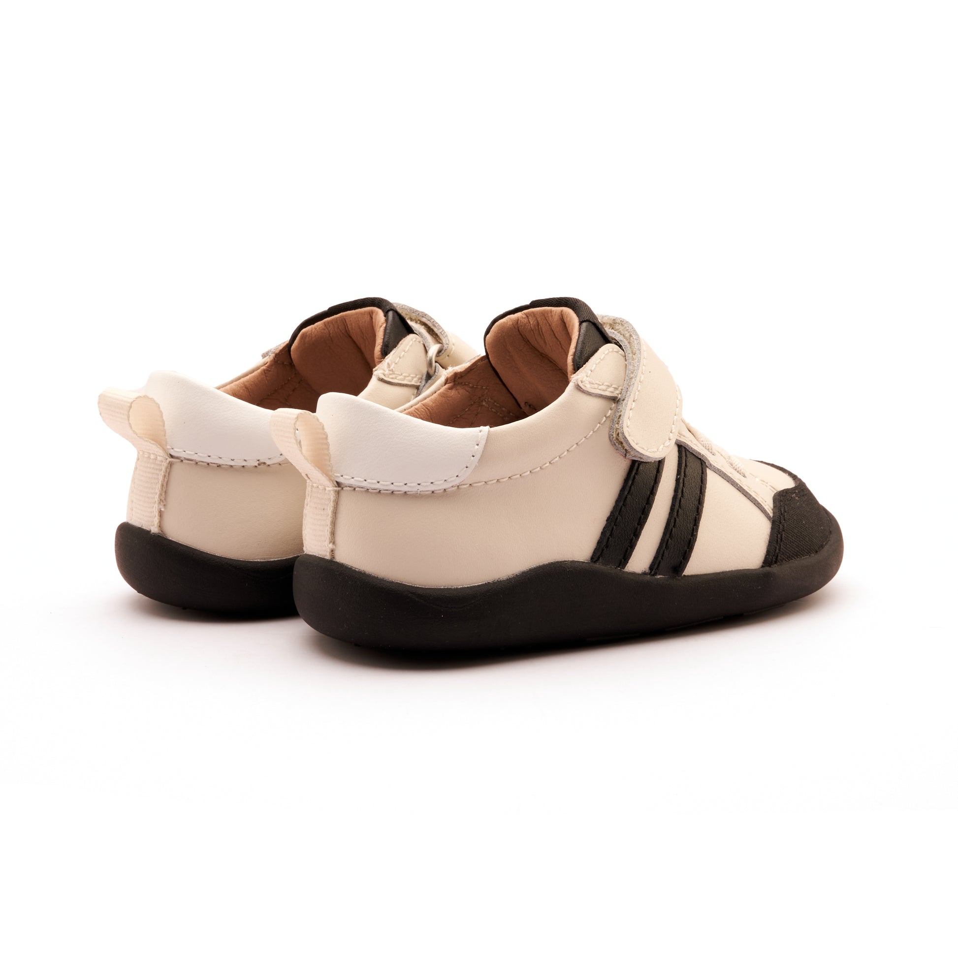 8070_Bowler_Ground_SPORCO_BLACK_SNOW