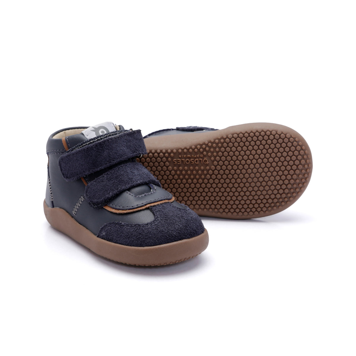 Old Soles 8107 High Zigsta kids leather sneaker in Navy with classic detail