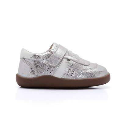 Old Soles 8122 Stylin Ground kids leather sneaker in Silver Crackle and White with classic detail
