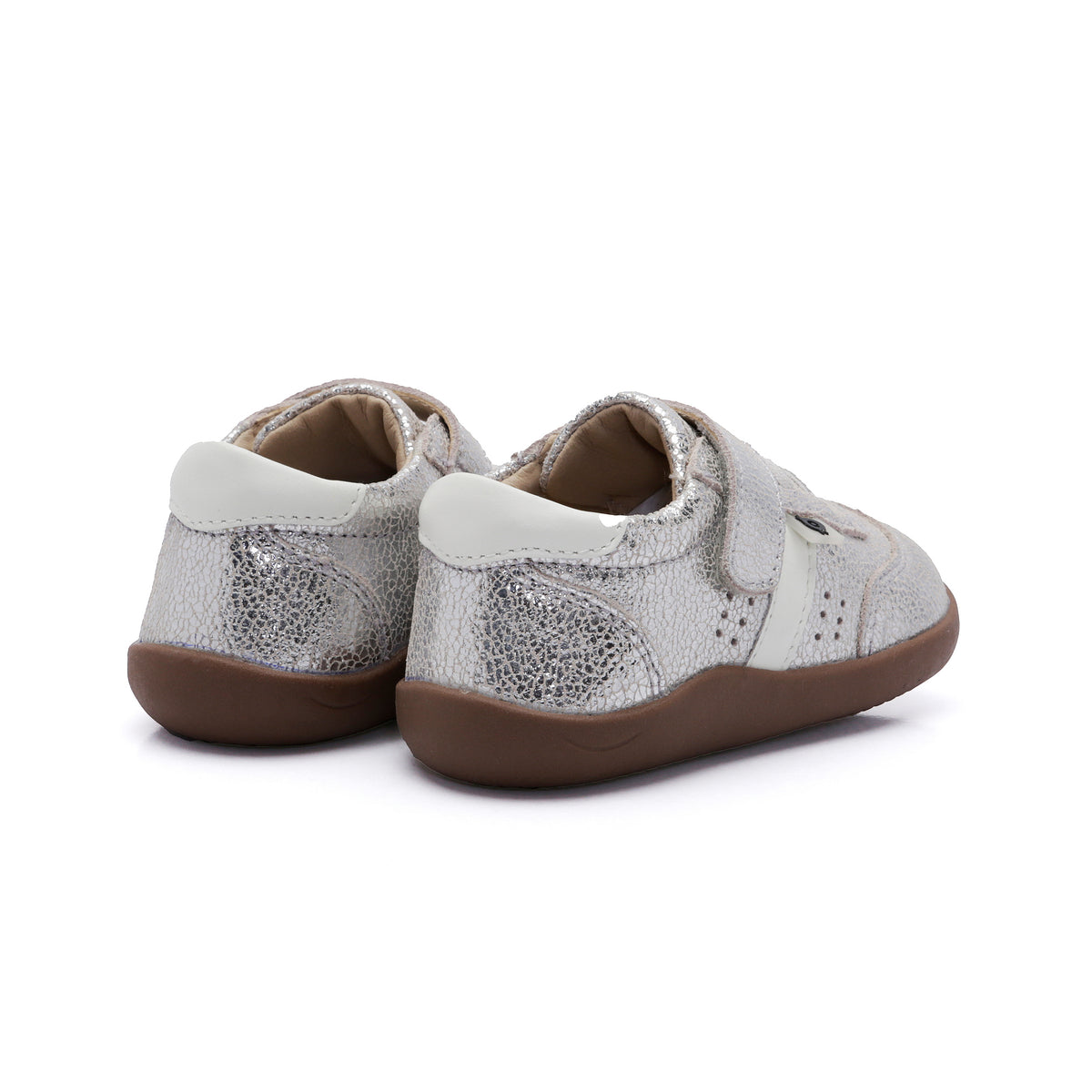 Old Soles 8122 Stylin Ground kids leather sneaker in Silver Crackle and White with classic detail